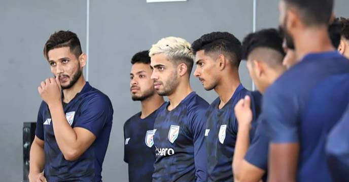 Young Indian football team