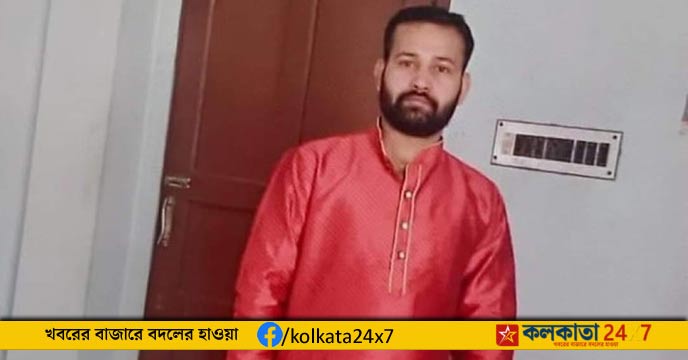 तस्वीरें सामने आने के बाद तृणमूल नेता ने दी सफाई 1 Parliament Lalit jha