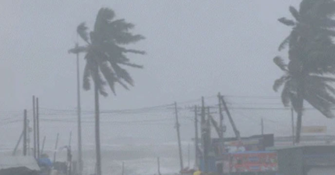 चेन्नई में भारी बारिश के कारण पानी-पानी,बारिश से 8 की मौ 1 cyclone michaung weather