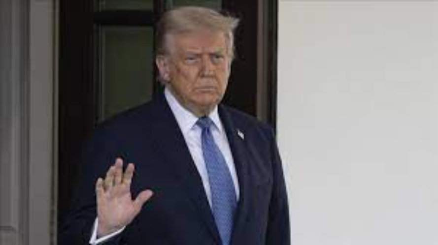 2. After Modi-Putin Meet, Trump Advisor Says India Must Choose America Over Russia"