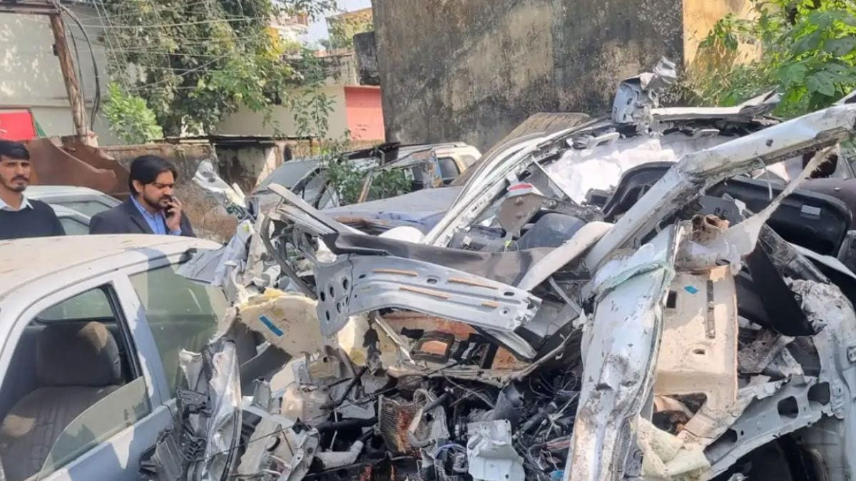 four-up-labourers-die-in-tragic-road-accident-in-uttarakhand-while-returning-home-for-diwali